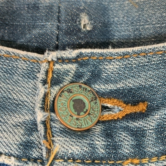 Vintage Levi's Flare Leg Jeans Size XL - Picture 7 of 8